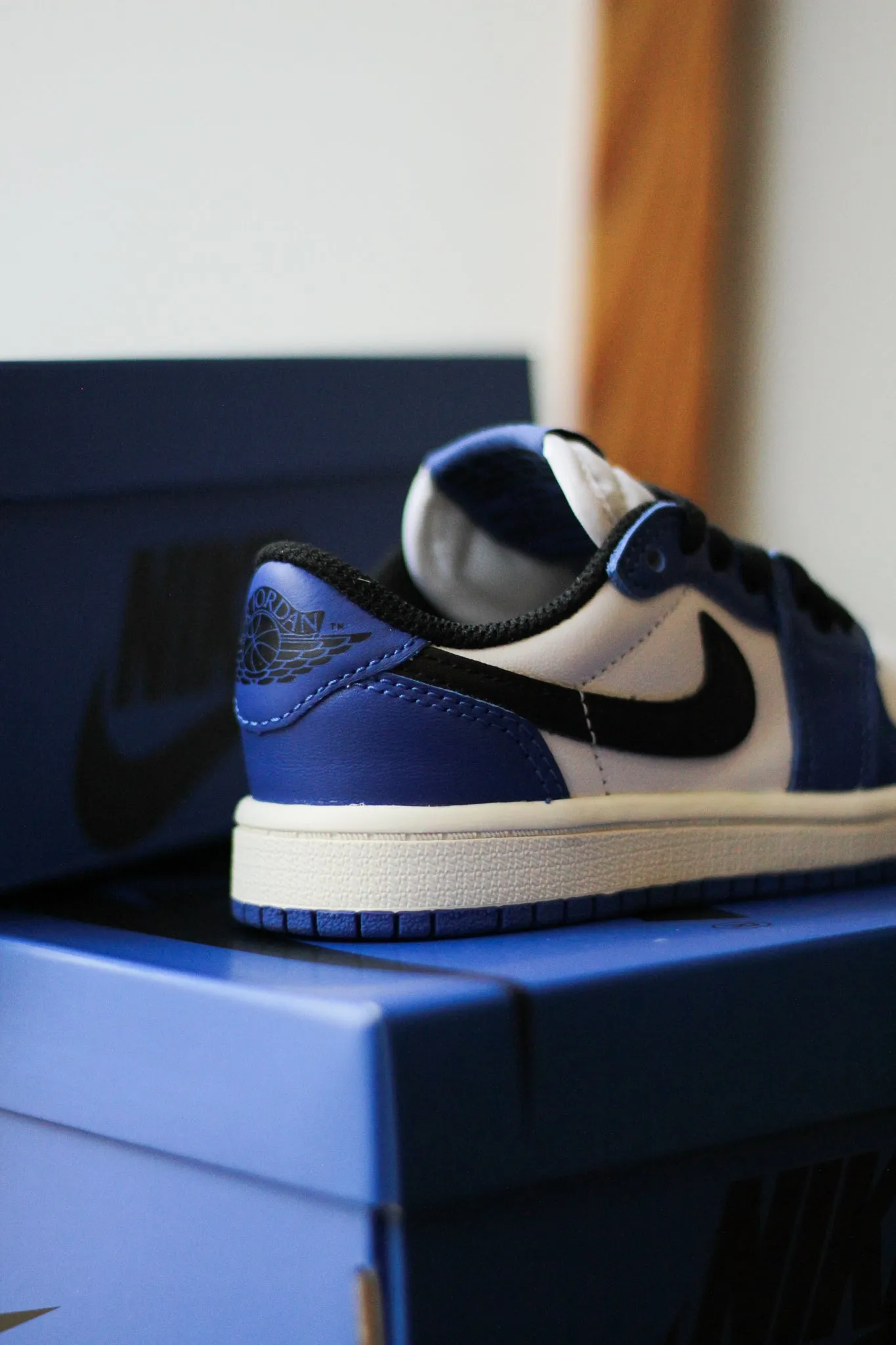 JORDAN 1 RETRO LOW OG (PS) "GAME ROYAL"