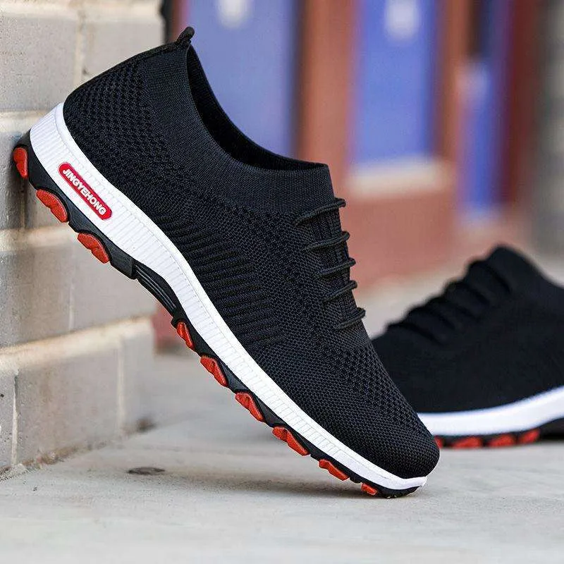 Low Outdoor Tennis Sneakers