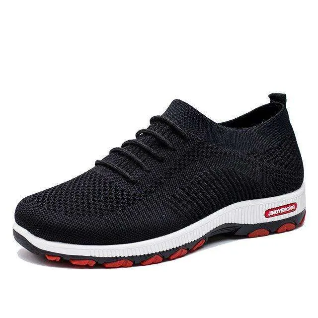 Low Outdoor Tennis Sneakers