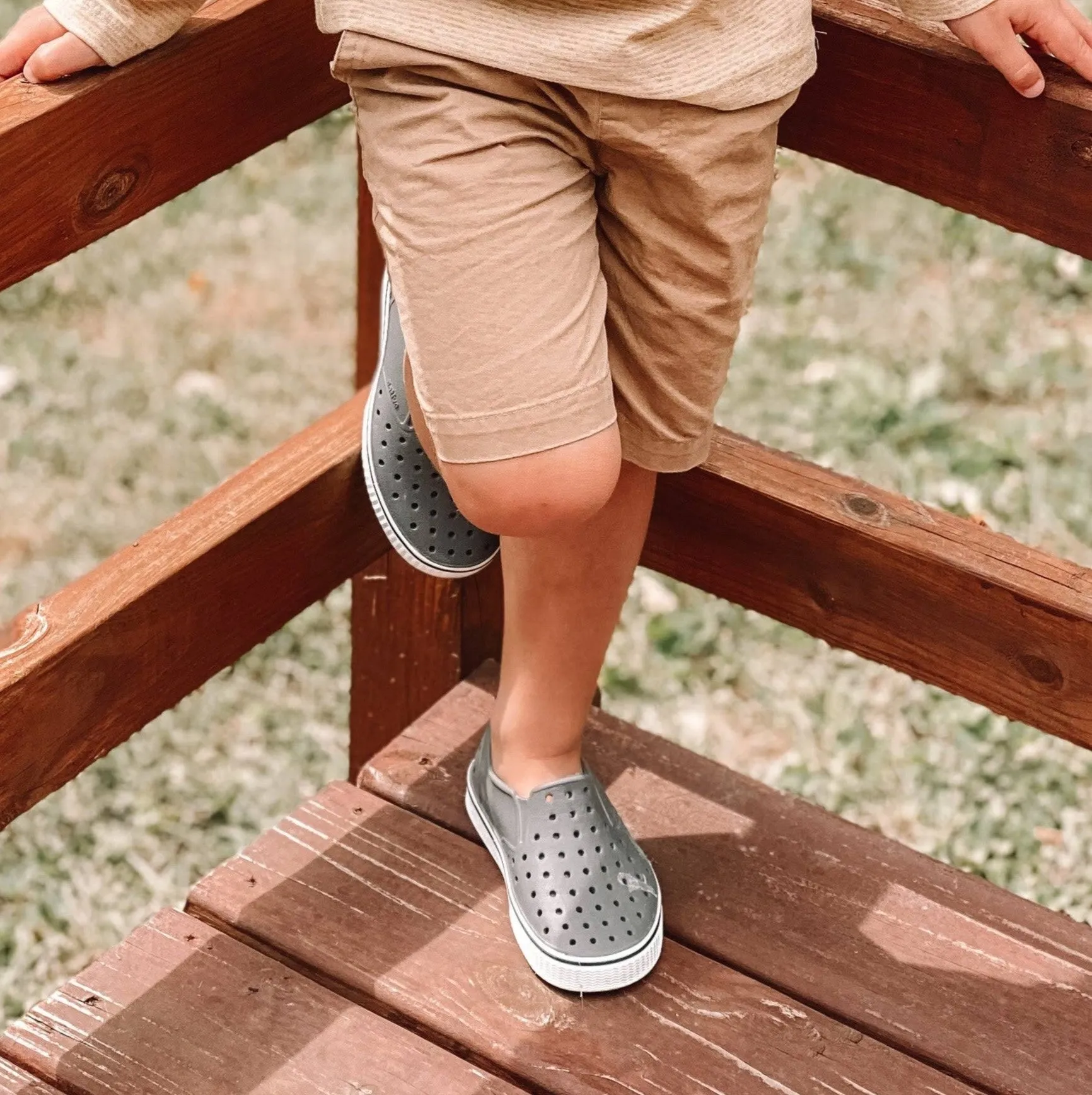 Miles Native Shoe