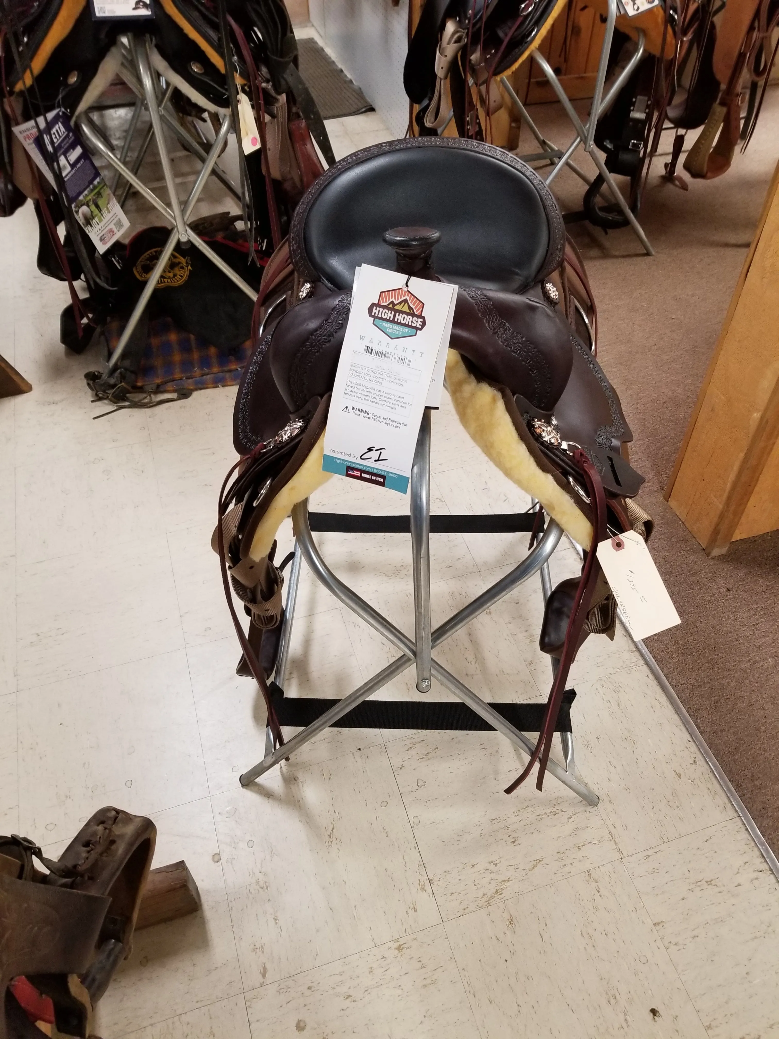 New Circle Y Trail Saddle/CY420886BM/15"