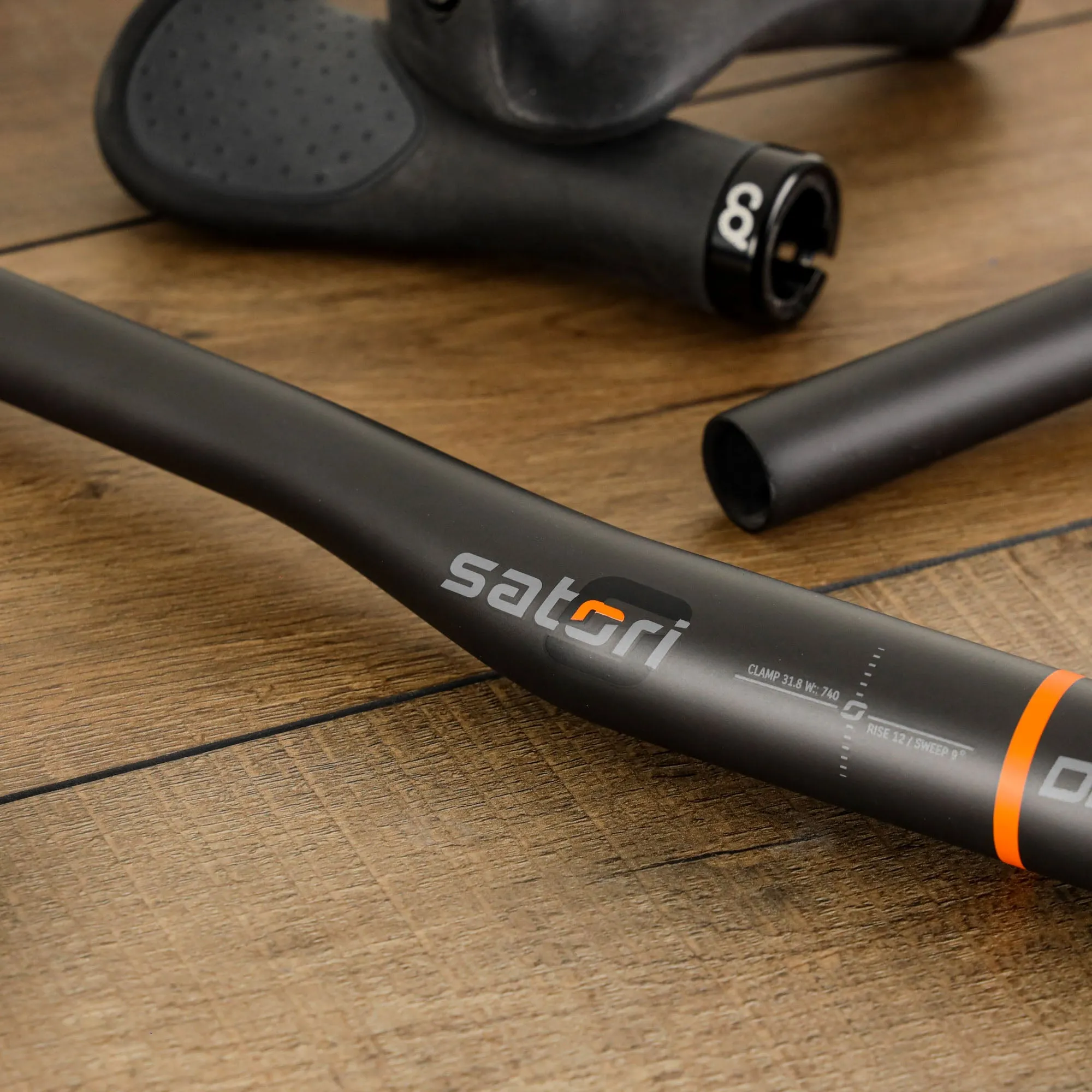 SATORI Bike Handlebar - HORIZON BOW Professional Level for MTB Mountain Bicycles - Full Carbon Fibre Flat Straight Super Light 31.8mm Handlebar