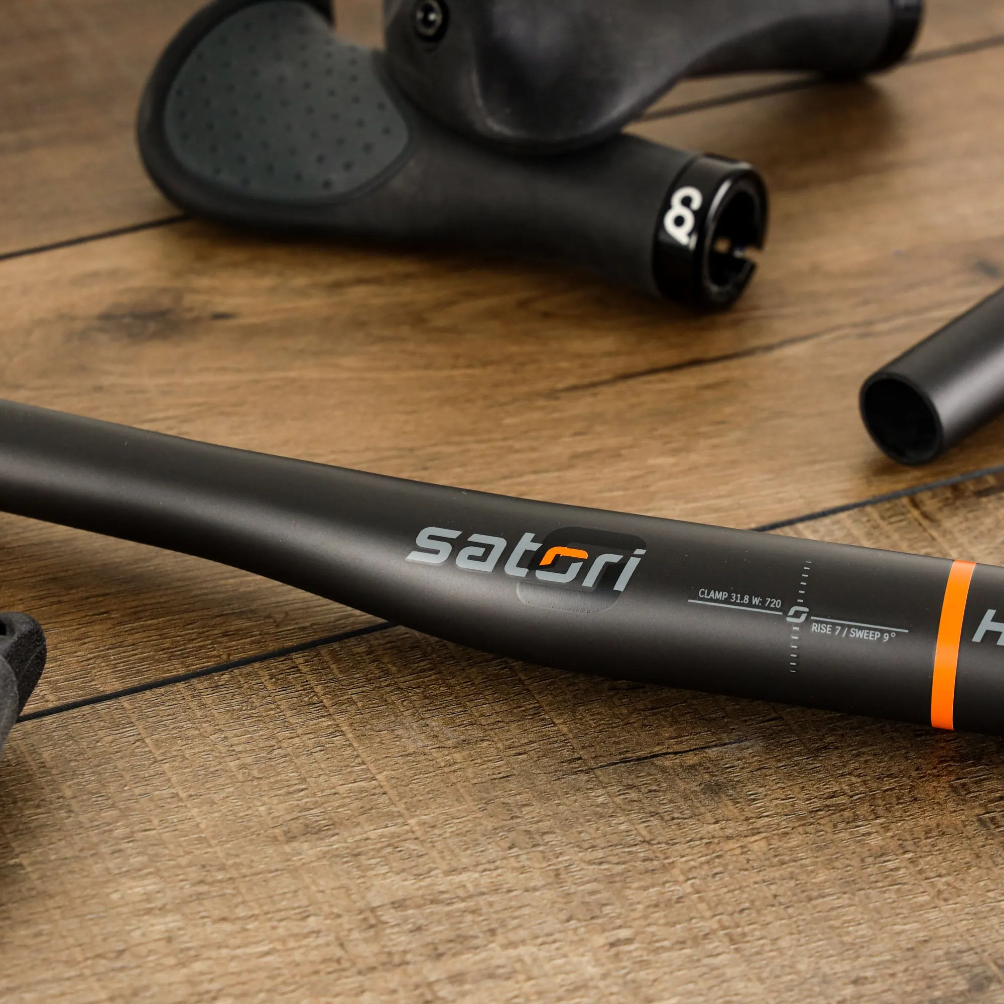 SATORI Bike Handlebar - HORIZON BOW Professional Level for MTB Mountain Bicycles - Full Carbon Fibre Flat Straight Super Light 31.8mm Handlebar