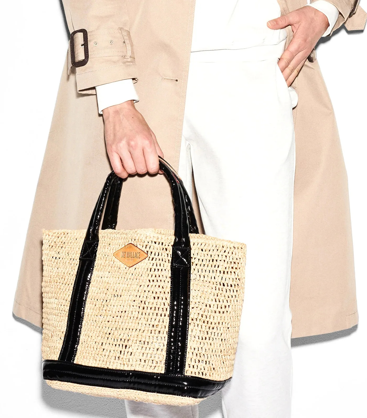 Small Raffia Tote Raffia/Black Lacquer