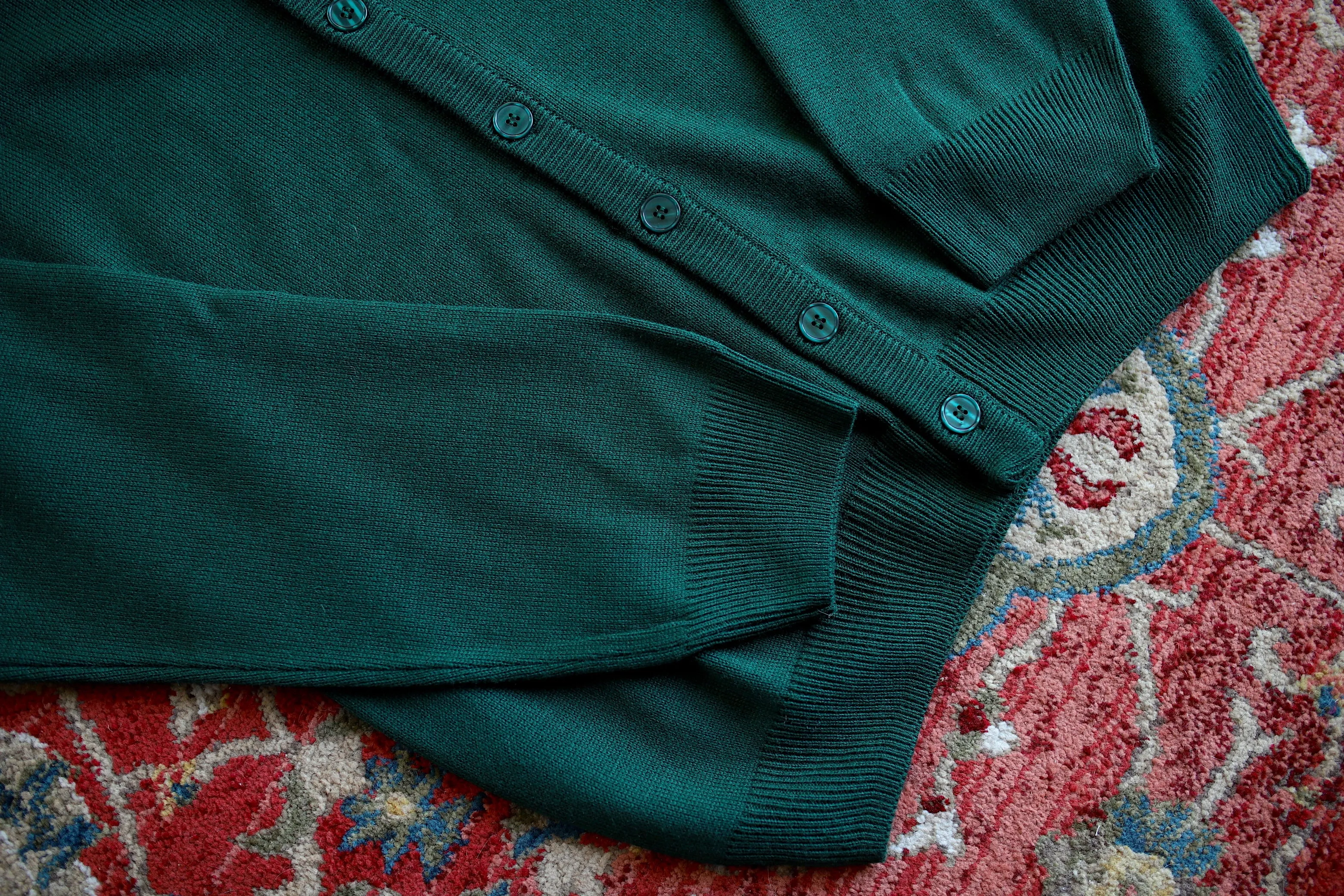 WIN 5 Iron Cardigan Sweater - Forest Green